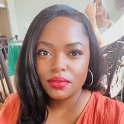 Domonique (Ms.Nikka) 