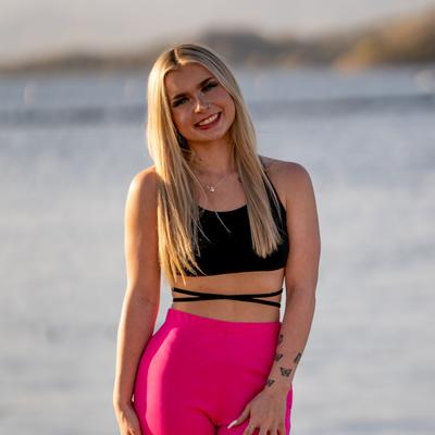 Kayleigh 